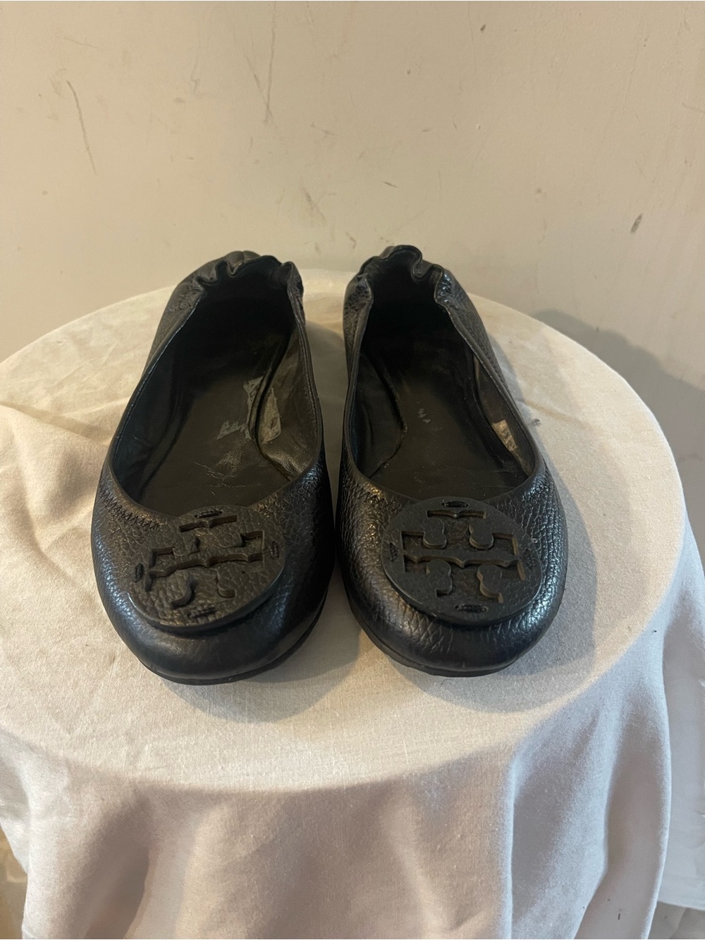 Tory Burch Black Leather Logo Ballet Flat